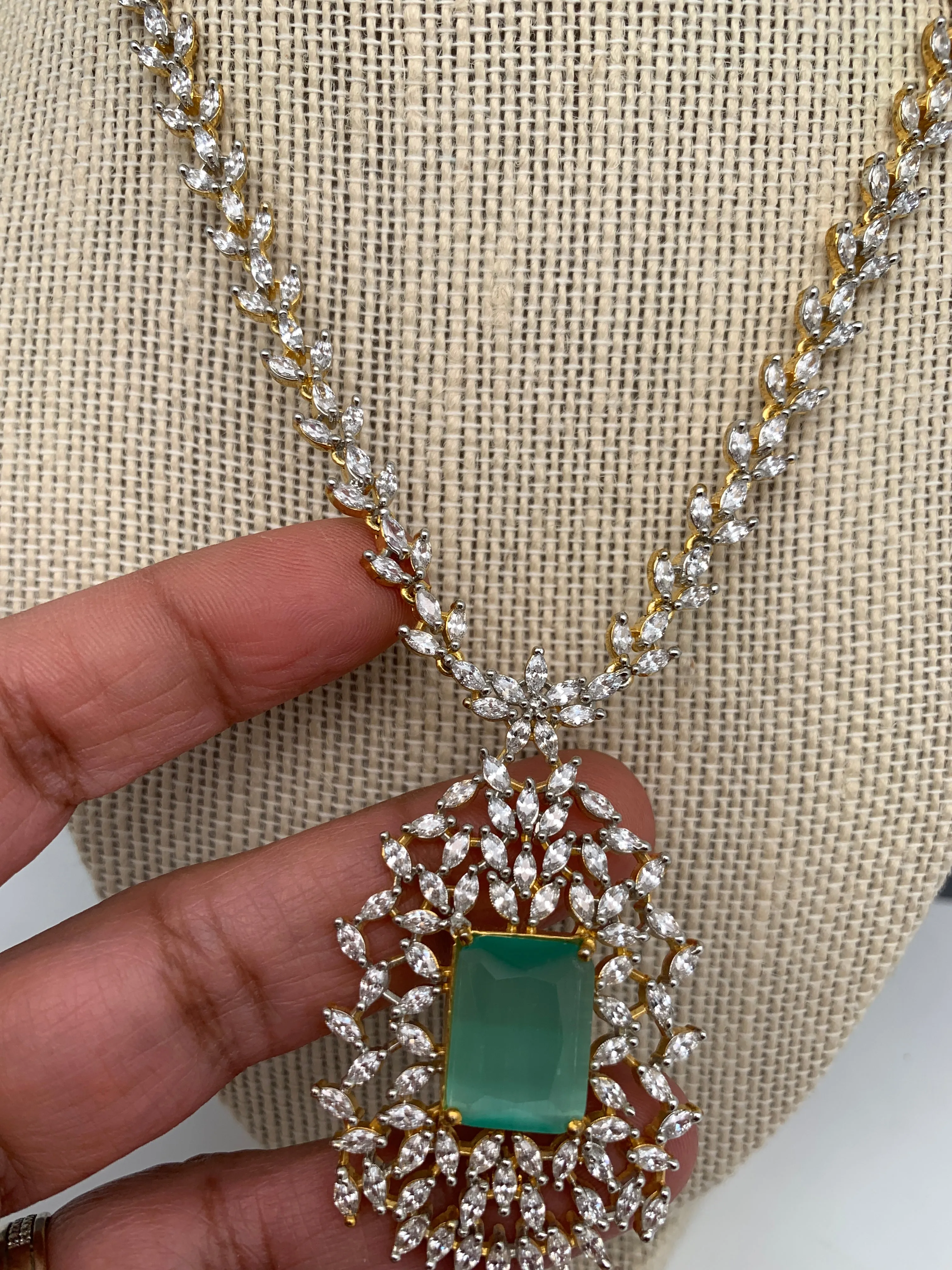 AD Mint Green Doublet Stone Short Necklace