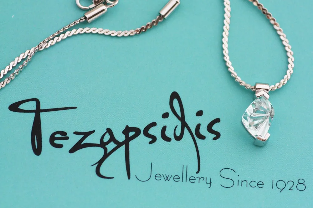 Aquamarine silver pendant