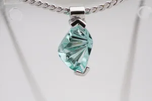 Aquamarine silver pendant