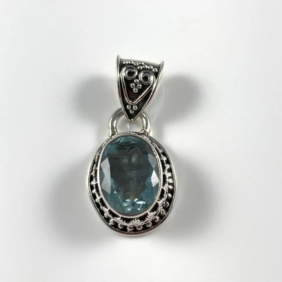 Faceted Aquamarine Pendant