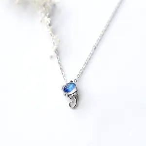 Handmade Cute Moonstone Pendant Necklace Silver Gemstone Jewelry Accessories for Women