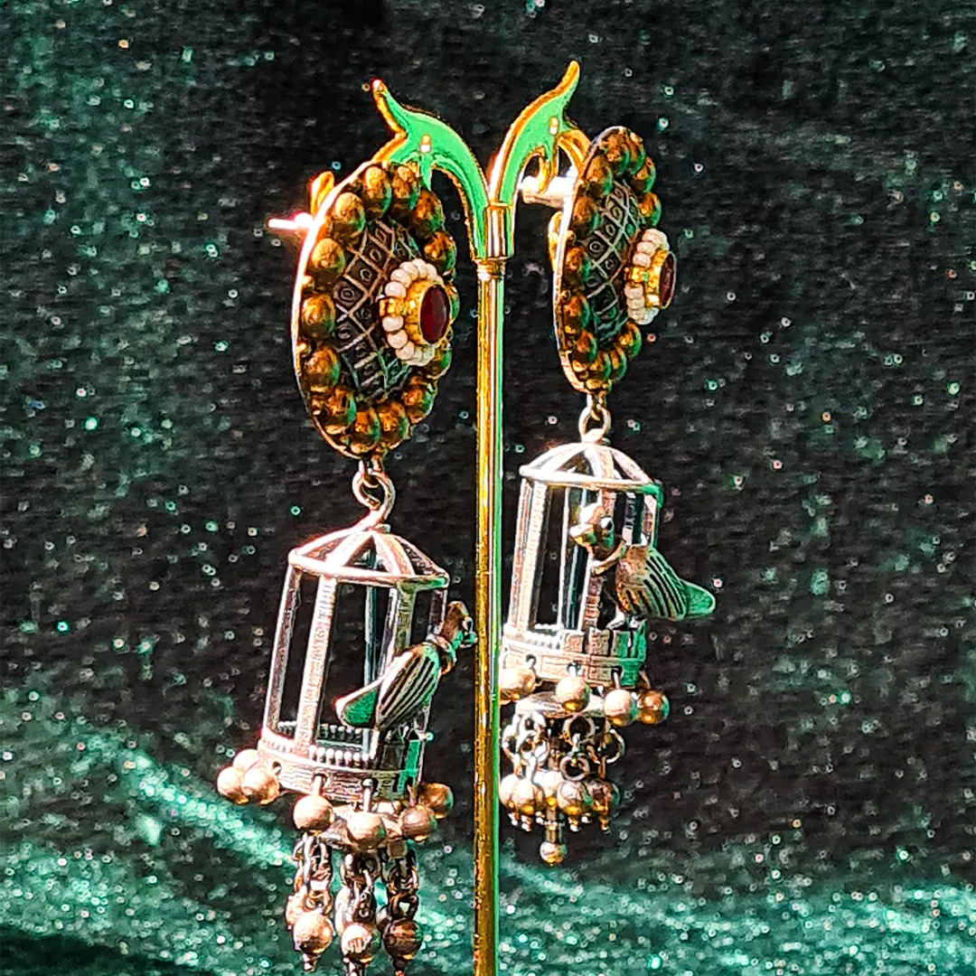 Majestic Aviary Duo-Tone