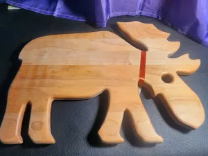 Majestic Moose Wooden Cutting Board - Generous 16" x 11.5" Surface