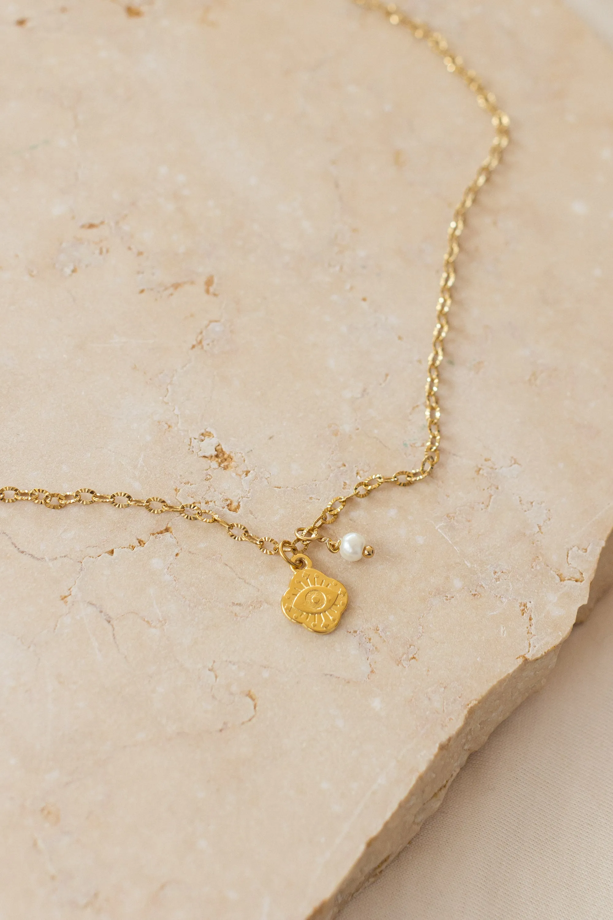 Necklace Eye x Pearl