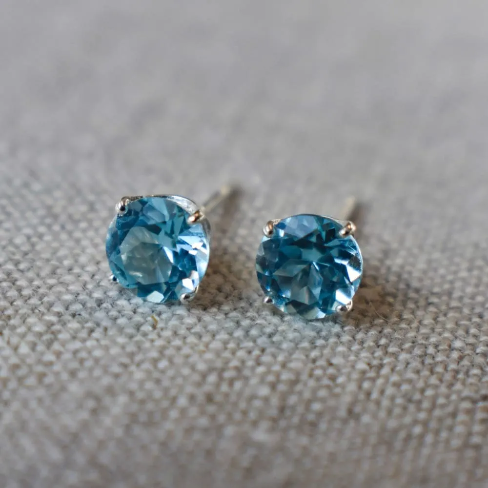 Oval Aquamarine Stud Earrings