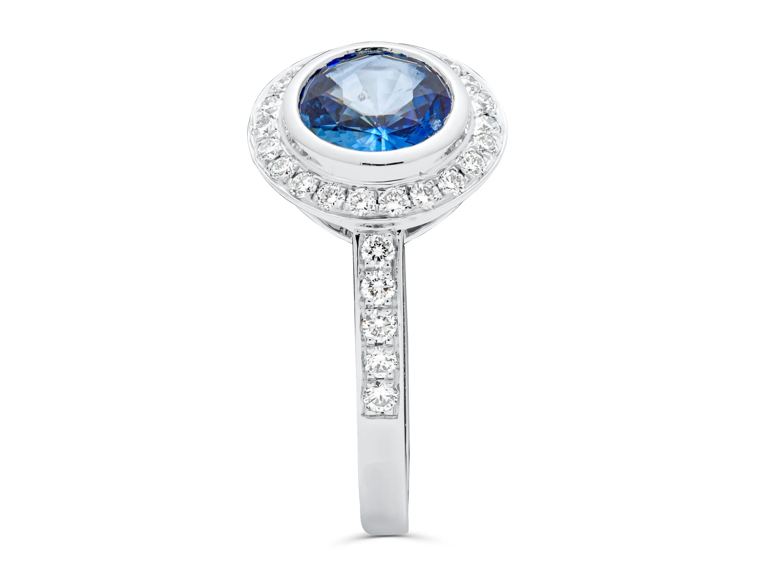 Sapphire Majestic Platinum Eye Ring
